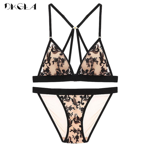 2019 New Embroidery Bra Lace Underwear Sets Green Ultrathin Brassiere Wire Free Women Bra Set Sexy Lingerie Seamless Black Bras