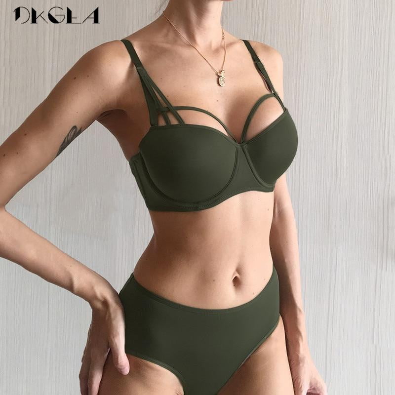 2019 New Hot Sexy Underwear Set Green Cotton Brassiere Push up Bra Sets 3/4 Cup Black Women Lingerie Set Lace Bras Deep V Gather