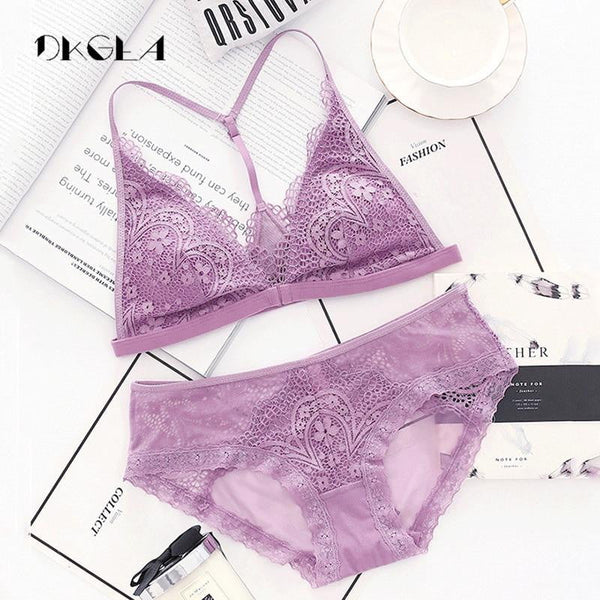 Sexy Women Seamless Bra Triangle Cup Brand Transparent Lingerie Set Plus Size Embroidery Floral Lace Bra Sets Purple Underwear